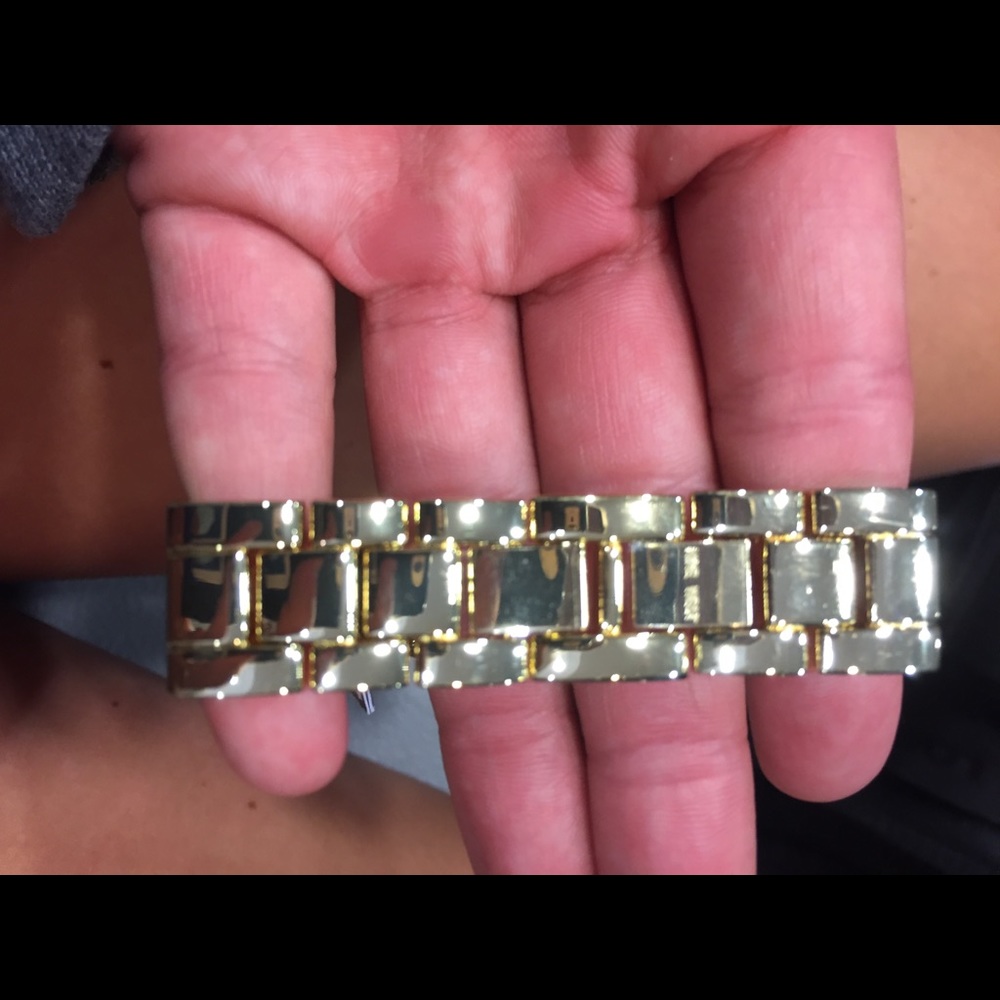 Brand new women’s Nine West watch - Picture 4 of 4